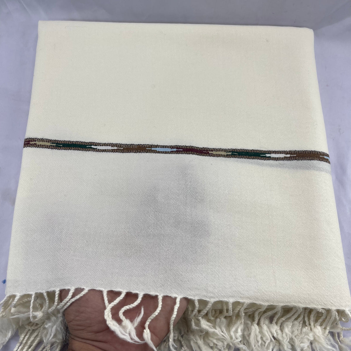 72 Count Premium Class (440 gram) Swati Shawl Black Color ,“A Touch of Tradition Includes a Complimentary Pakool!”