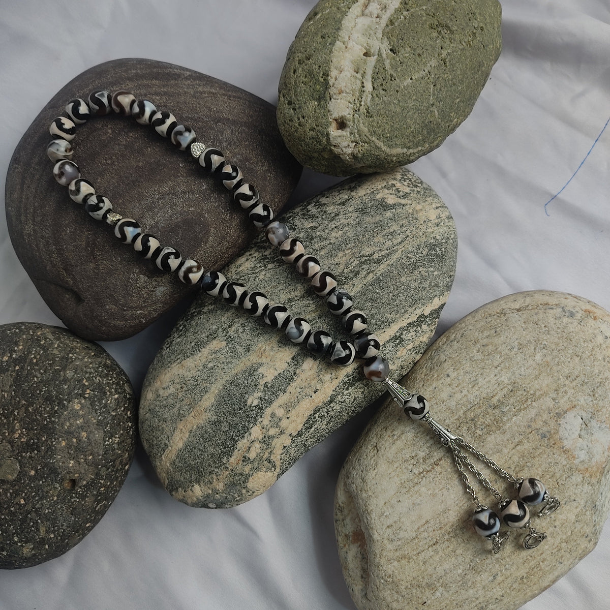 Vintage Afghanistan Black and Greenish Circled Aqeeq Stone Premium Tasbeeh 10mm/33 Beads