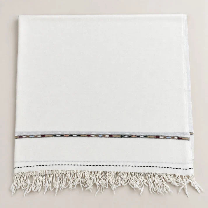 72 Count Premium Class (440 gram) Swati Shawl Off-White,“A Touch of Tradition — Includes a Complimentary Pakool!”