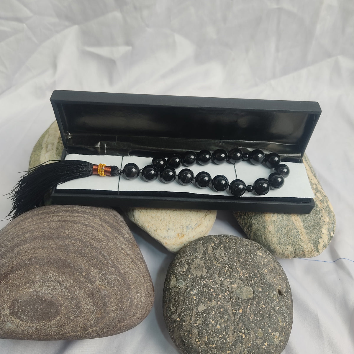 Black Aqeeq Tasbih 14 mm/ 17 Beads
