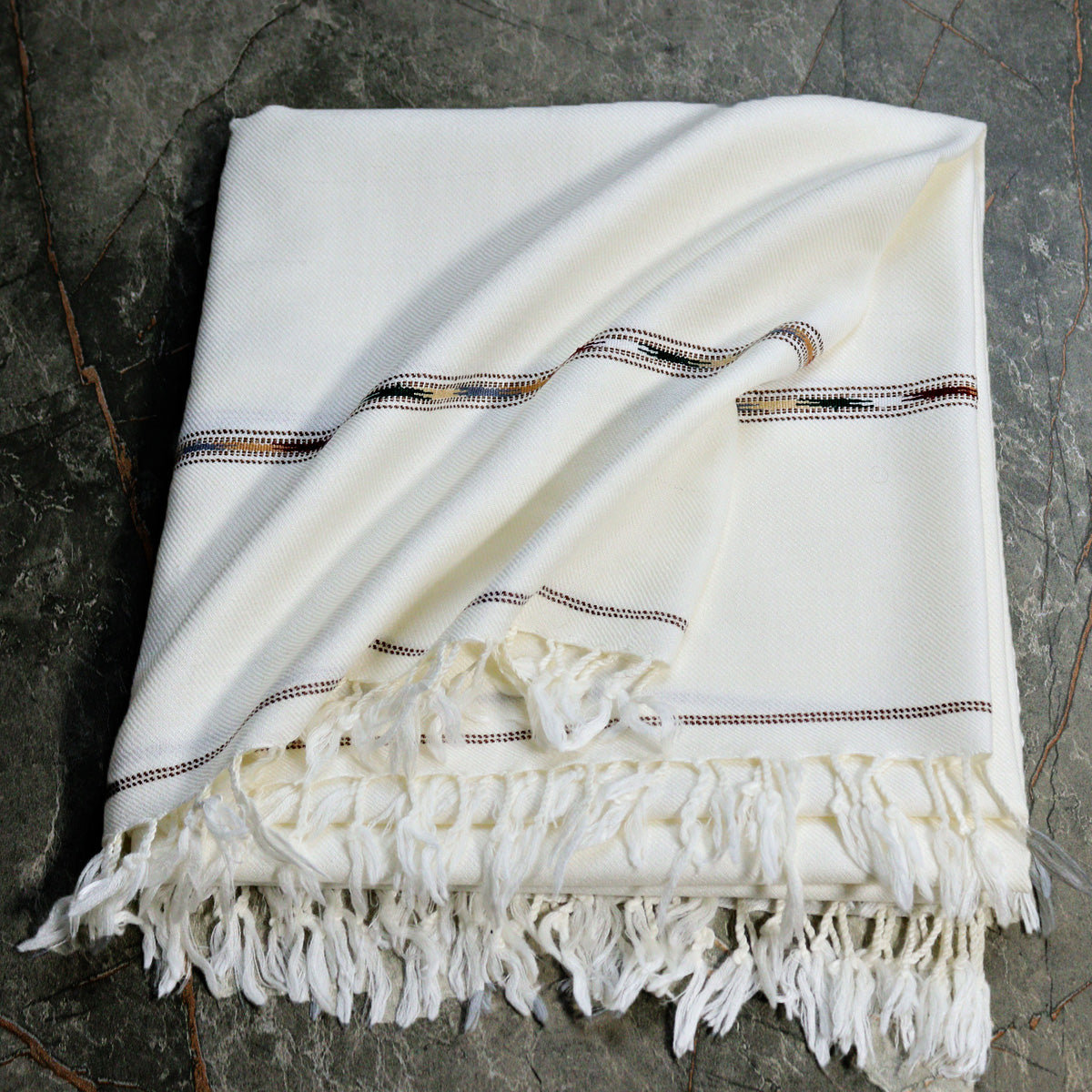 72 Count   Swati  Shawl 550 gram