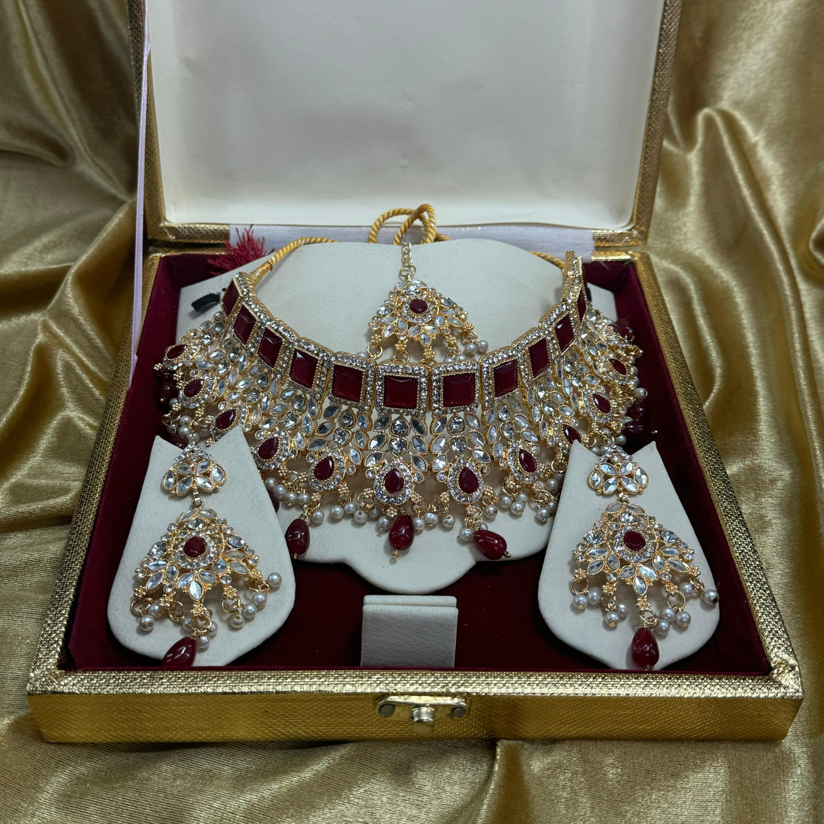 Ahana the Necklace  By Stonage,