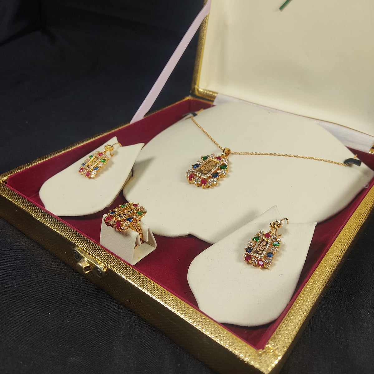Rozi The Necklace  By Stonage